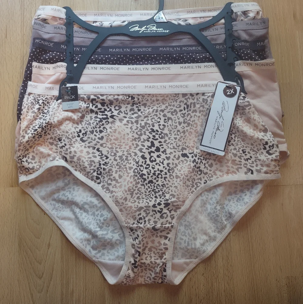 NWT Marilyn Monroe Leopard and Polka Dot Panties Set - Purple and Cream - Picture 12 of 12